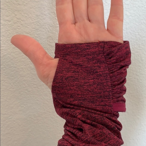 Yoga/Workout 1/2 Zip pullover - Picture 6 of 9